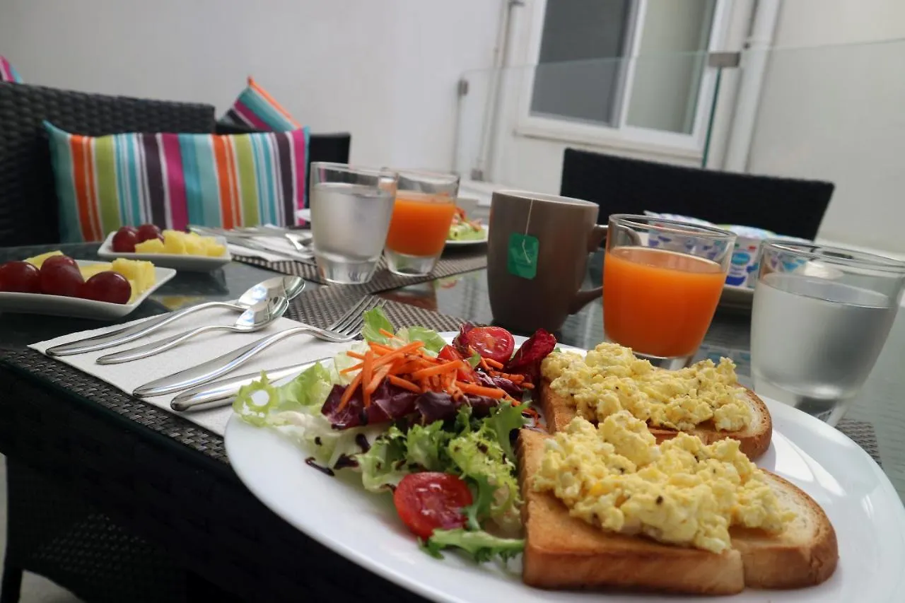 Bed and Breakfast Escape To St Julians San Giuliano