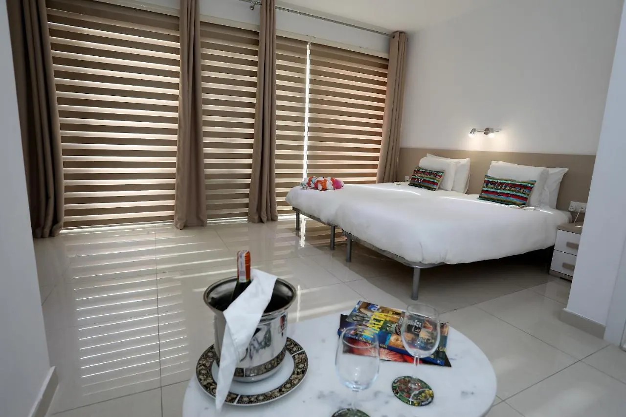 Bed and Breakfast Escape To St Julians San Giuliano