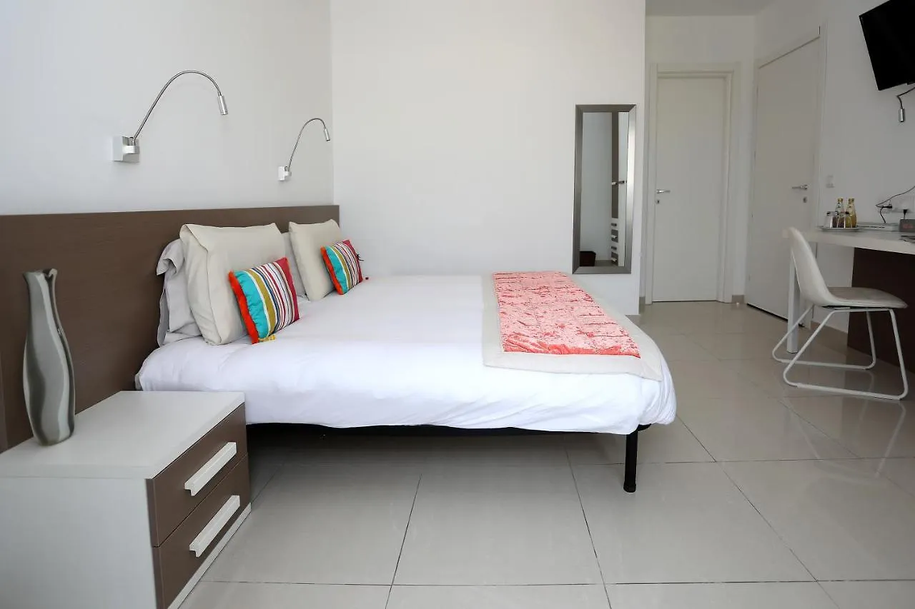 Escape To St Julians Bed & Breakfast Saint Julian's